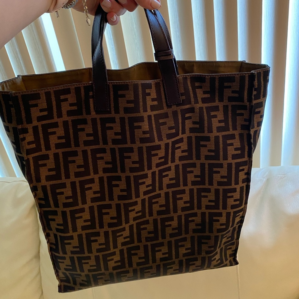 Fendi tote